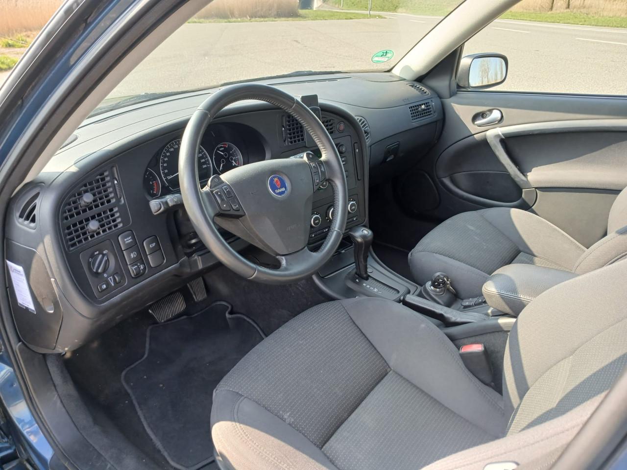 Saab 9-5 Estate 2.3T Linear Business