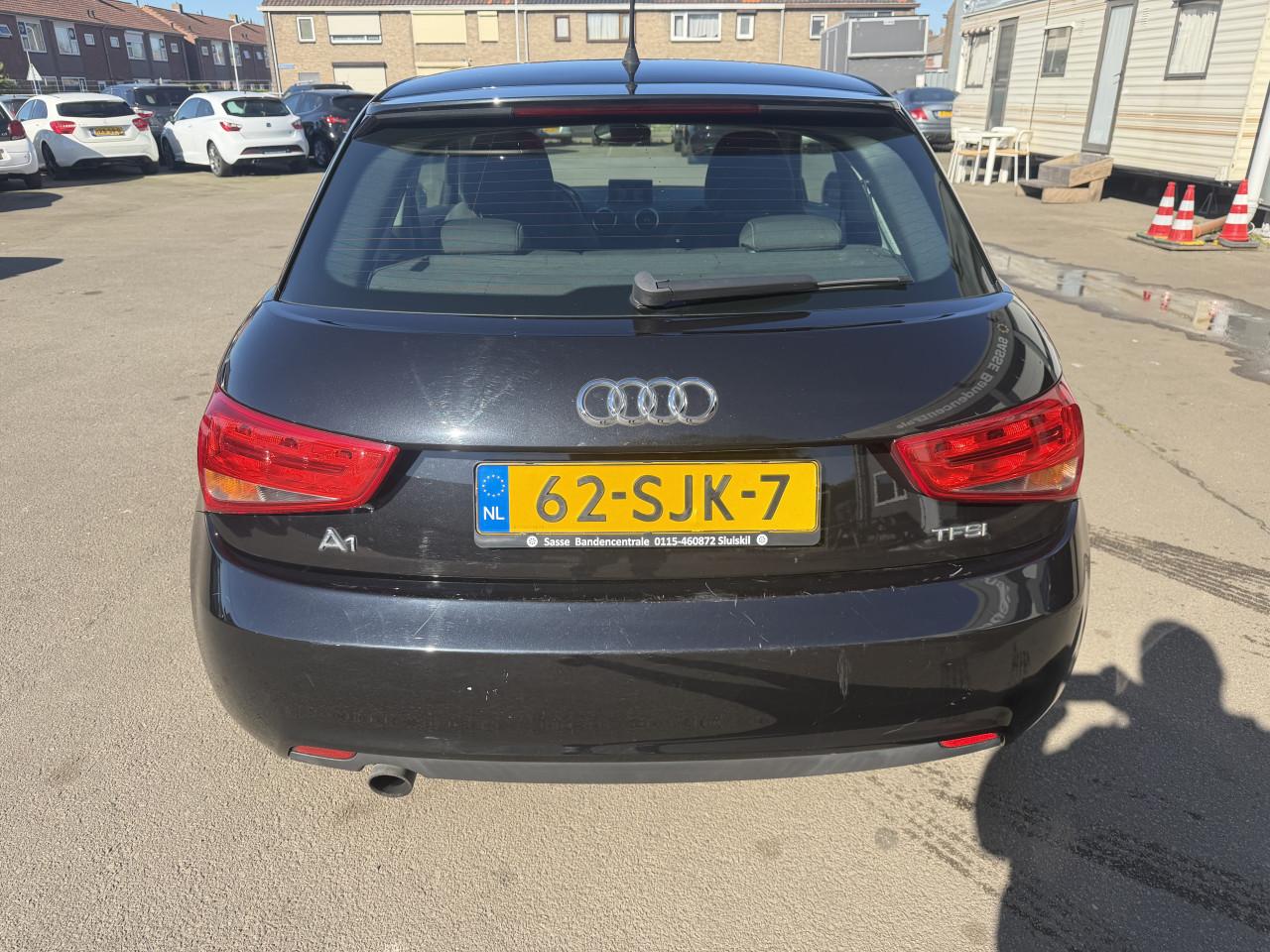 Audi A1 1.2 TFSI Pro Line Business Bouwjaar 2011 AIRCO NAP ! ! !