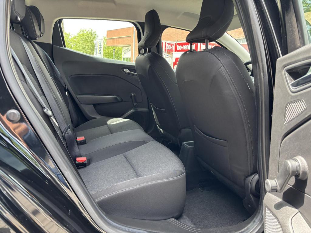 Renault Clio 1.6 e-tech hybrid 140 zen easy link pack