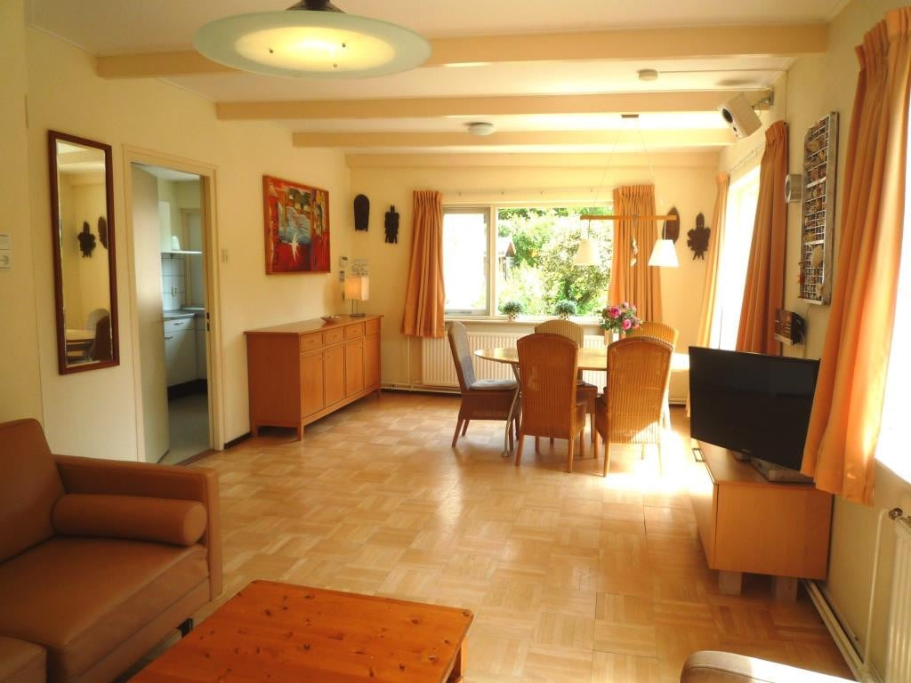 Te Huur: Grote recreatiewoning van 1 nov. - 23 maart