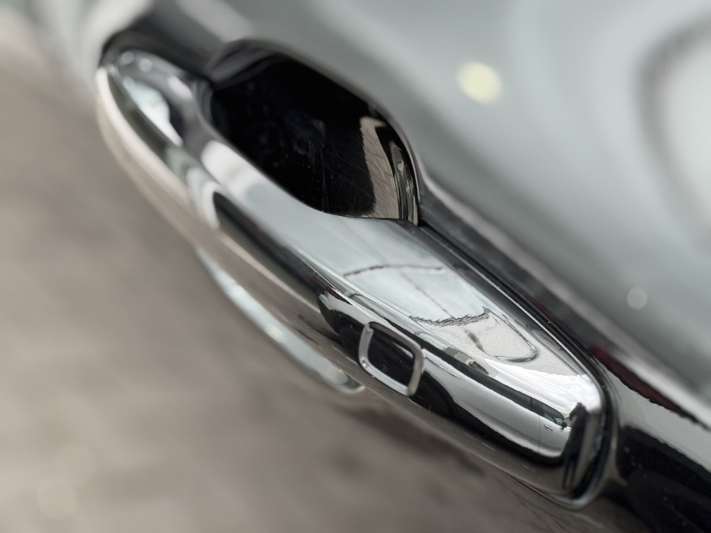 Volvo XC60 t8 455pk recharge black edition| panodak| trekhaak| adap.cruise|