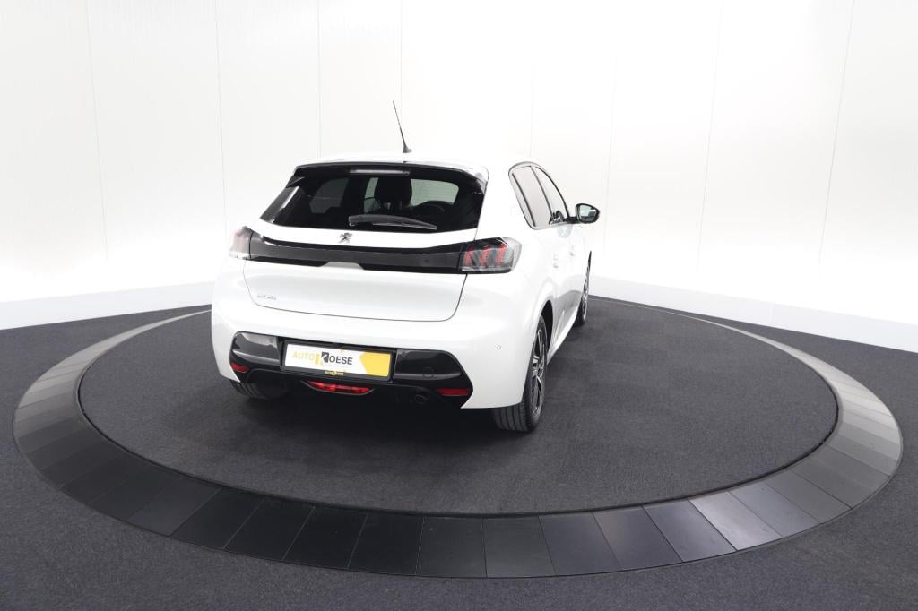 Peugeot 208 puretech 100 allure | camera | apple carplay | parkeersensoren 