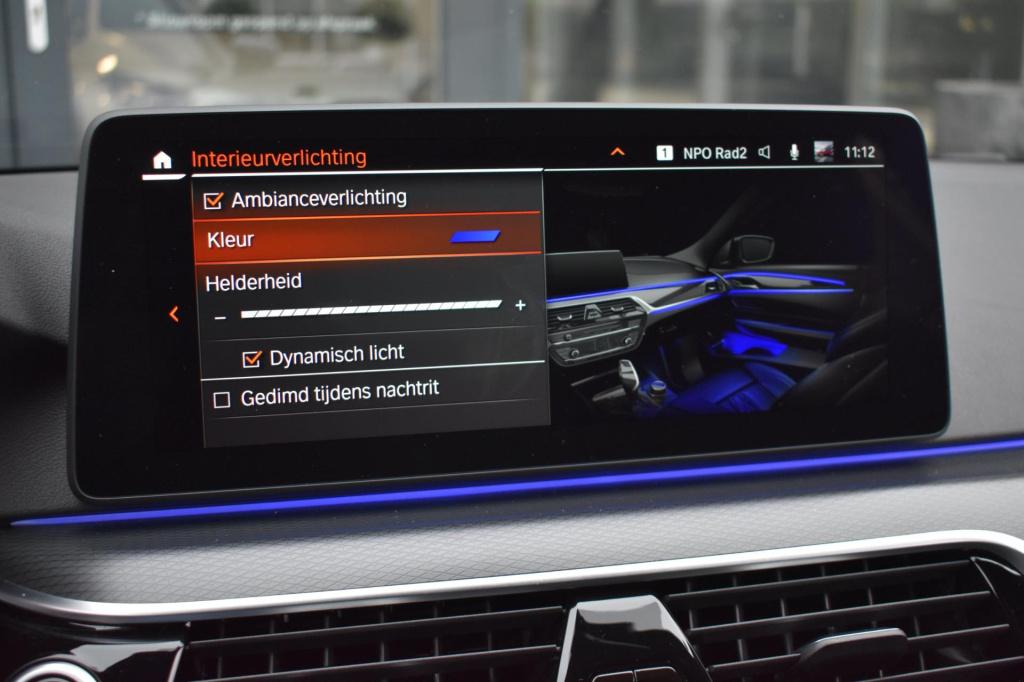 BMW 5 Serie touring 520i m-sport | laserlight | nap | dealer onderhouden | 