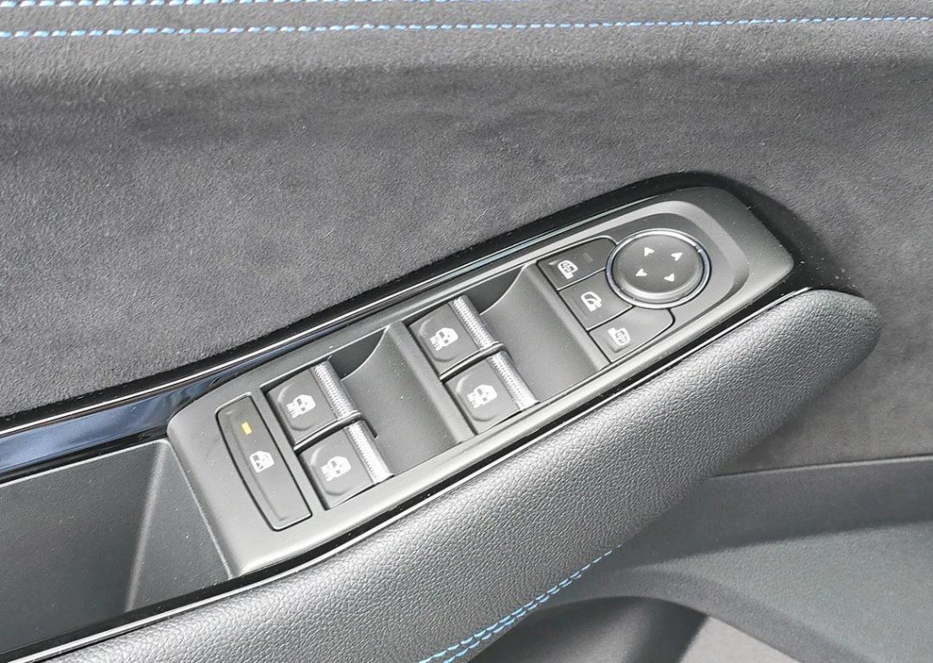 Renault Austral 1.2 e-tech full hybrid 200 iconic esprit alpine - demo /  n
