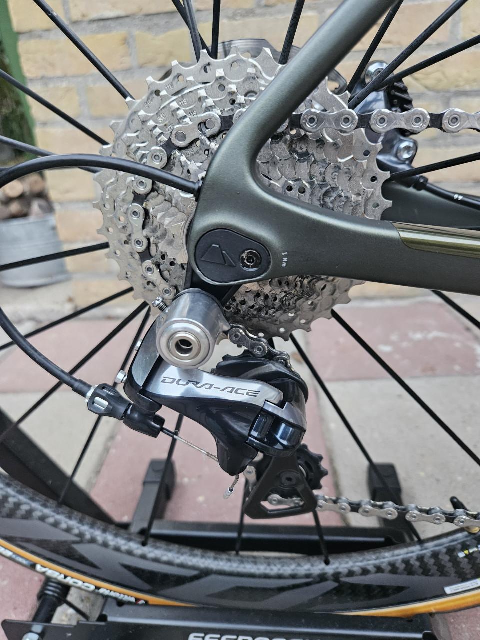 Canyon Endurace CF SL – Carbon Mavic wielen & Dura-Ace