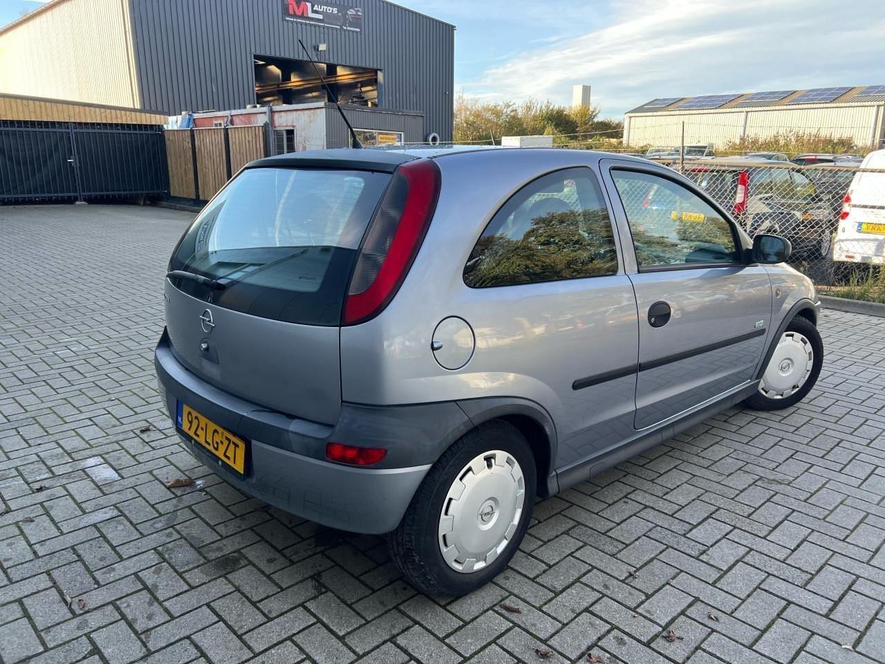 Opel Corsa 1.0 12V Eco Easytronic 71.065km