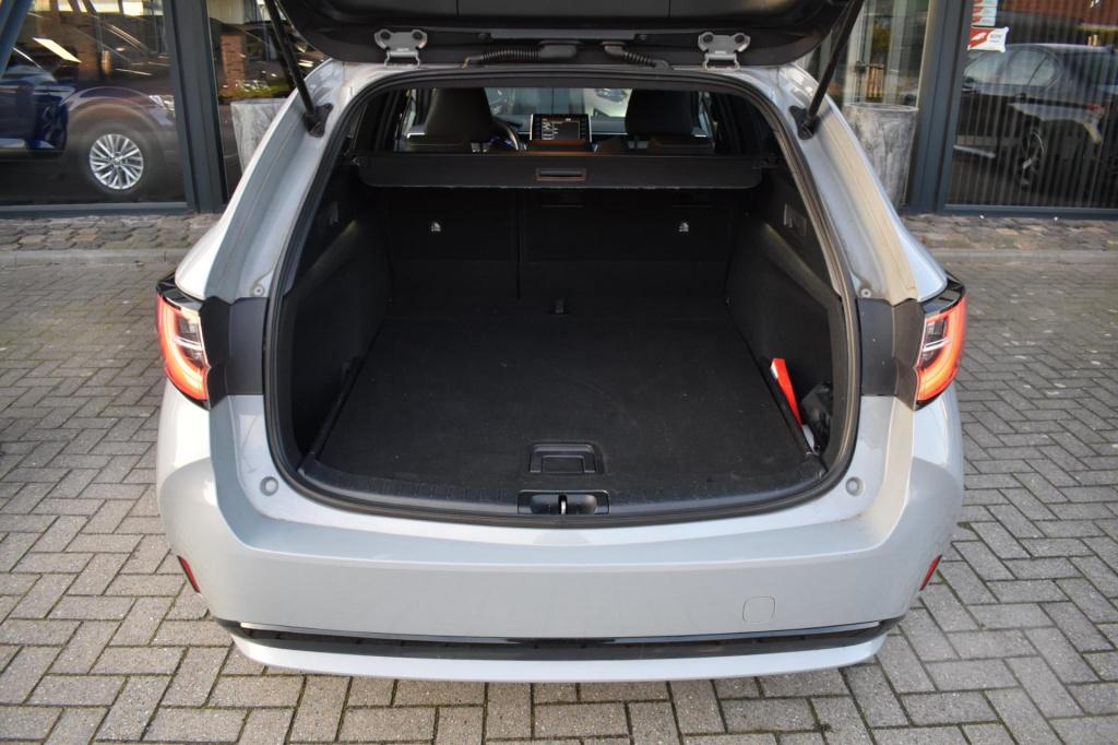 Toyota Corolla Touring Sports 1.8 hybrid dynamic | camera | stoelverwarming