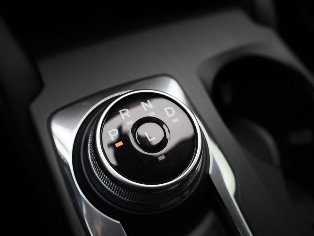 Ford Kuga 2.5 phev st-line x | trekhaak | climate control | adaptieve cruis
