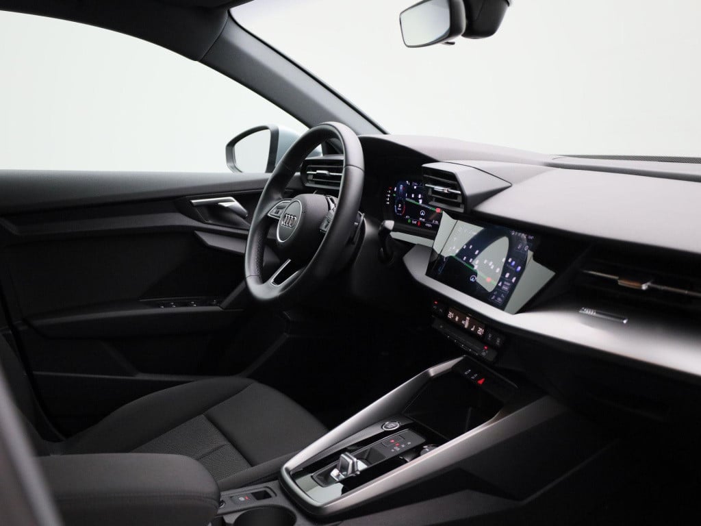 Audi A3 sportback 30 tfsi business edition | automaat | navigatie | apple c