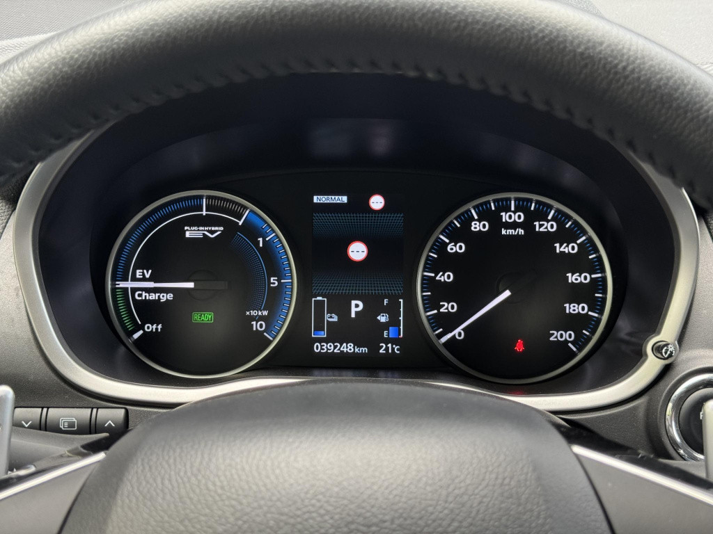 Mitsubishi Eclipse Cross 2.4 phev intense+ | navigatie | camera | stoelverw