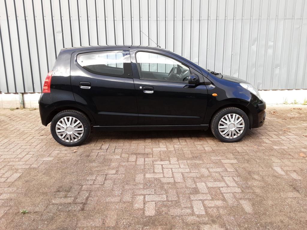 Nissan Pixo 1.0 acenta
