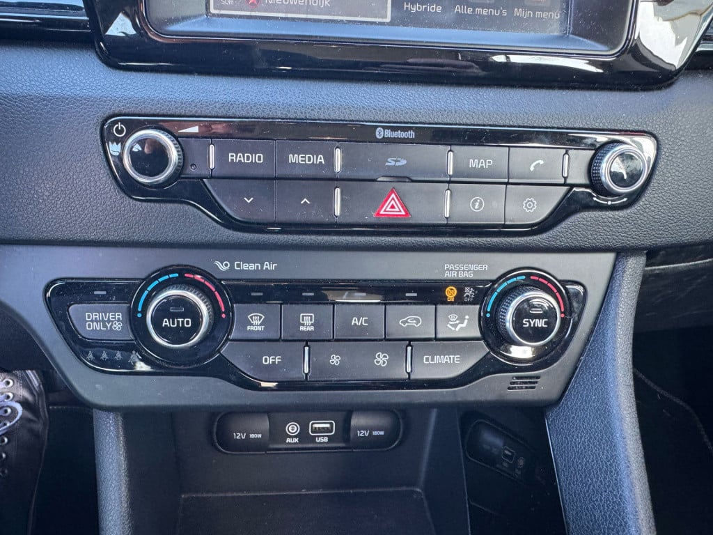 Kia Niro 1.6 gdi hybrid first edition