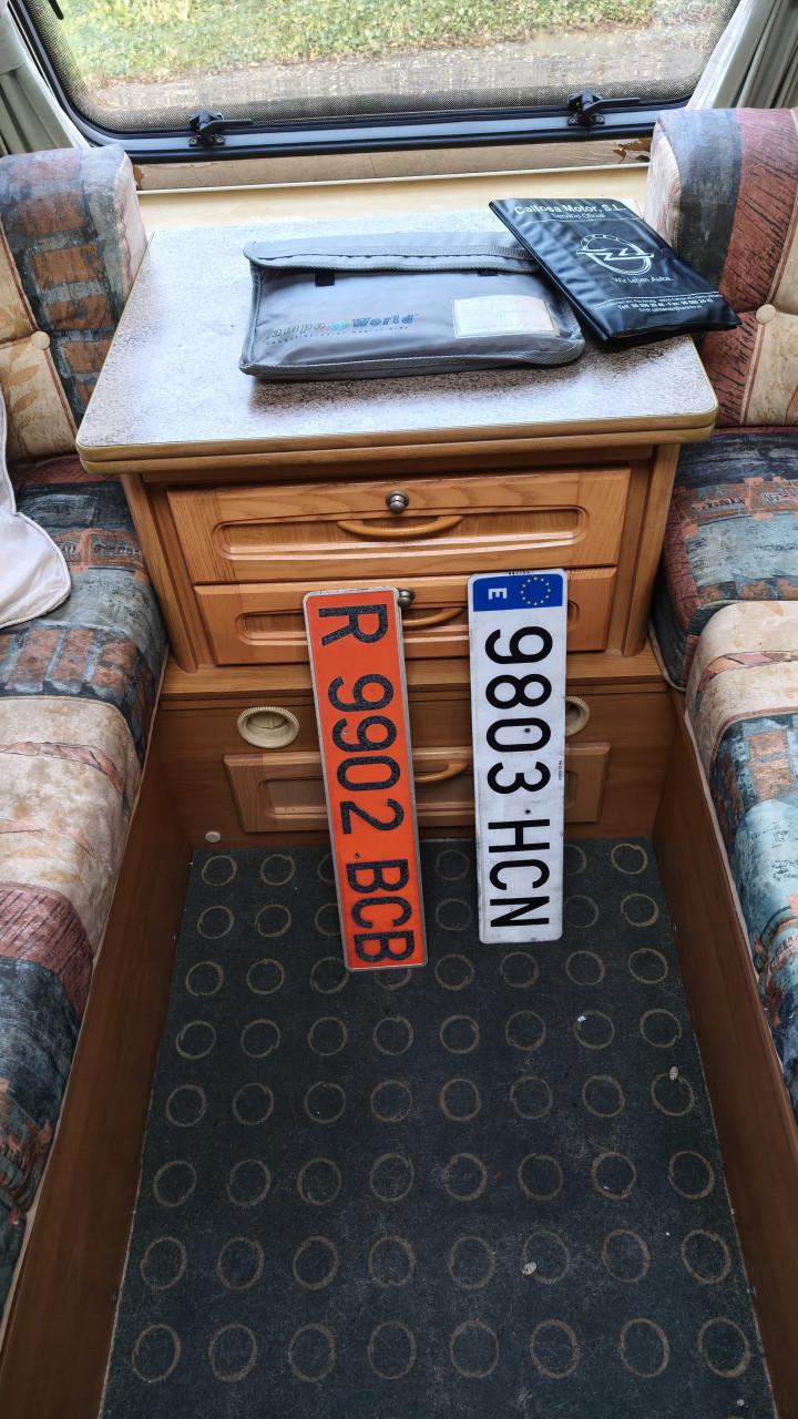 Hylander HD 380 van 1999 B.J .