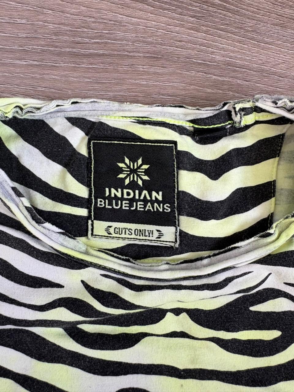 Indian Bleu shirt maat 128.