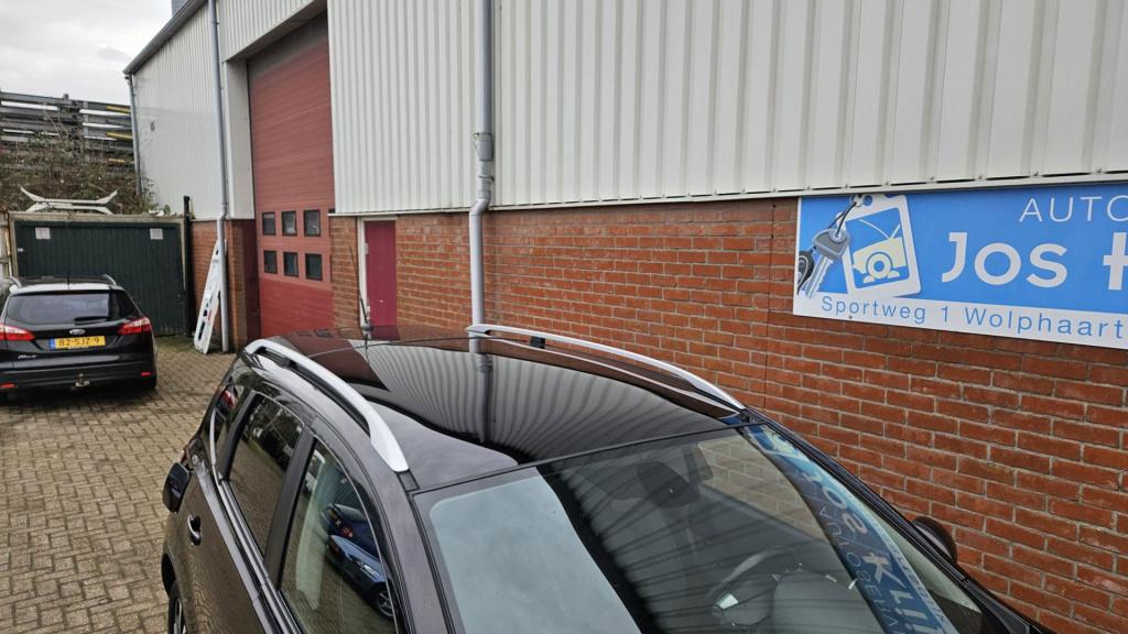 Nissan Qashqai +2 1.6 connect edition