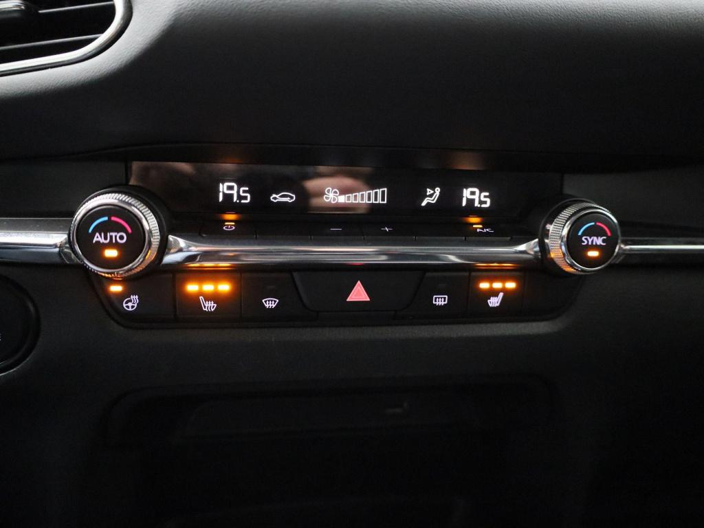 Mazda Cx-30 2.0 skyactiv-x | automaat | navigatie | achteruitrijcamera | st