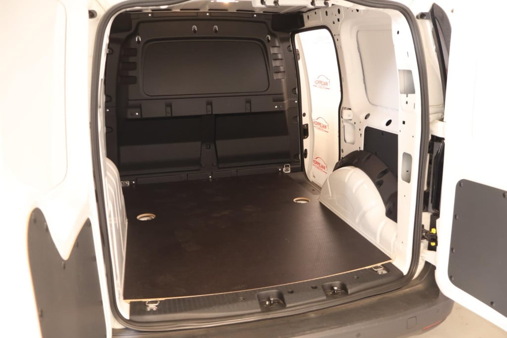 Volkswagen Caddy cargo 1.5 tsi cruise controle, airco, parkeersensoren