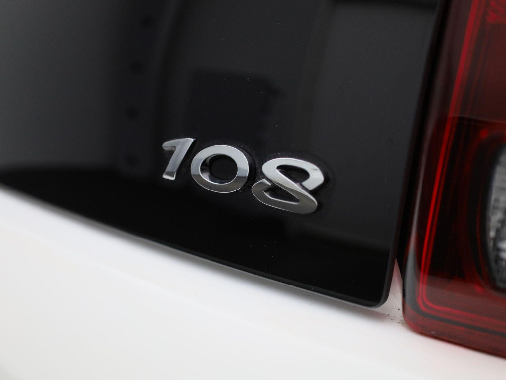 Peugeot 108 1.0 e-vti style | lage km stand! | bluetooth | airco | cruise c