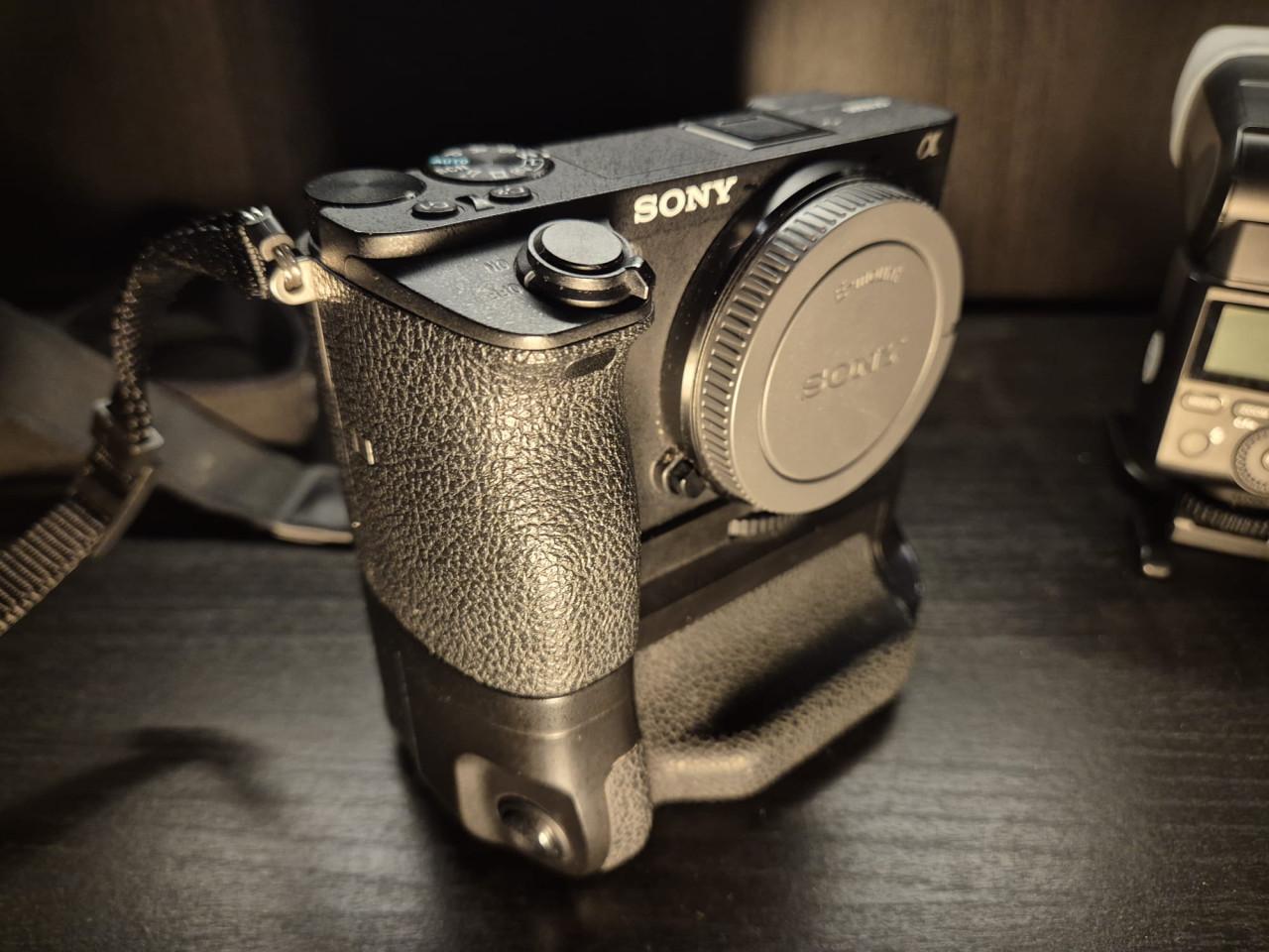Sony a6500 met SEL18105
