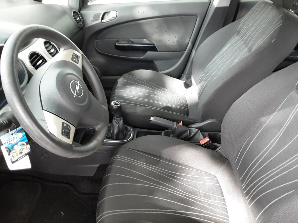 Opel Corsa 1.2-16v business