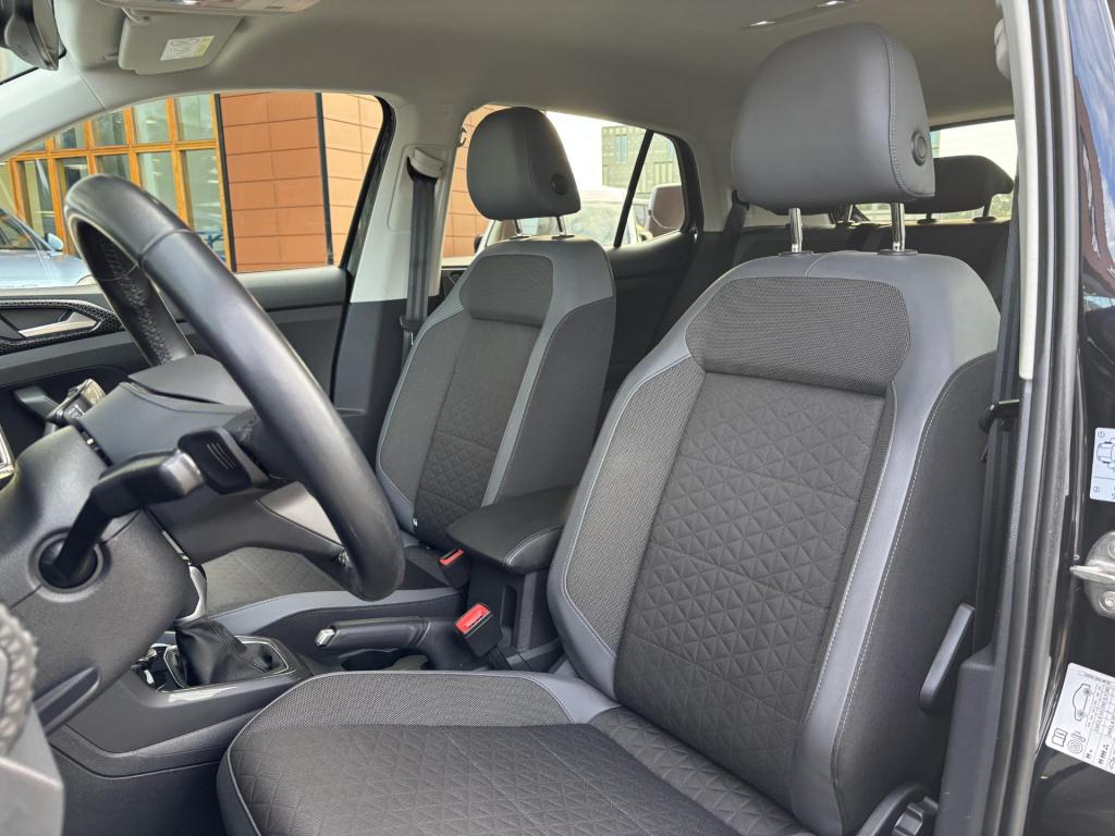 Volkswagen T-cross 1.5 tsi style afneembare trekhaak!
