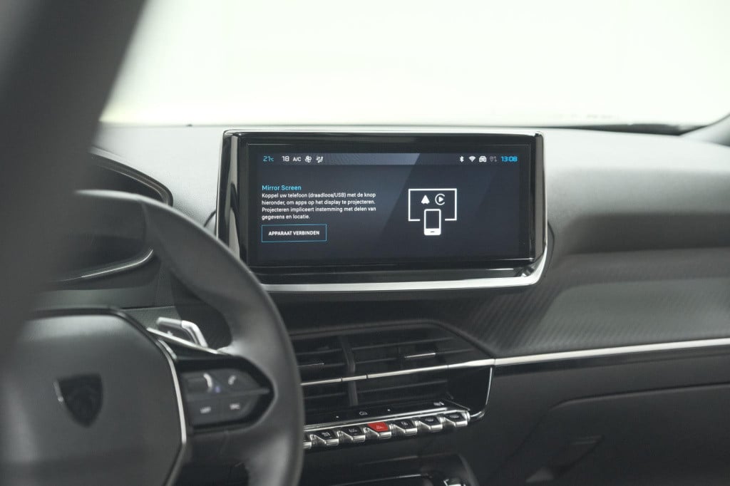 Peugeot 2008 hybrid 136 e-dcs6 allure | 360 camera | navigatie | adaptieve 