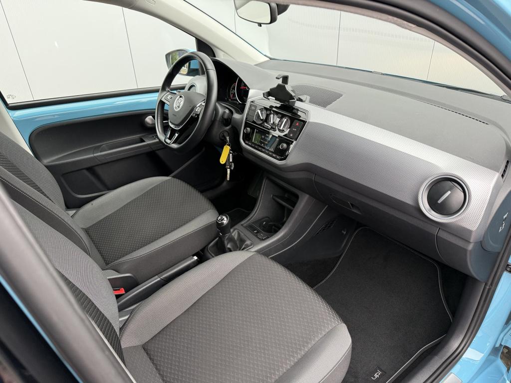 Volkswagen UP! 1.0 active 65pk | cruise | camera