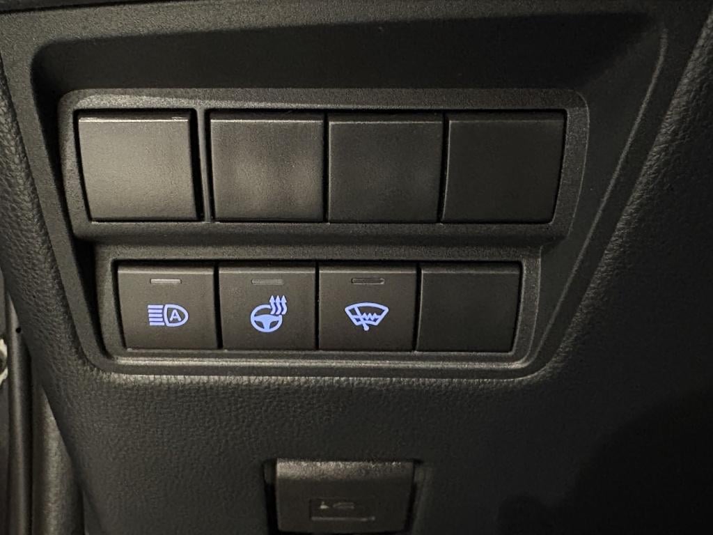 Toyota Yaris Cross 1.5 hybrid dynamic | stoel en stuurverwarming | bsm | te