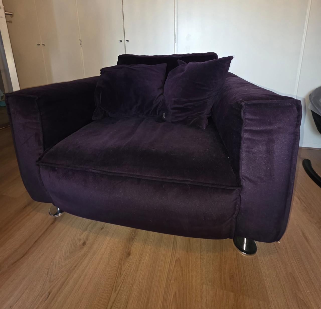 Loveseat