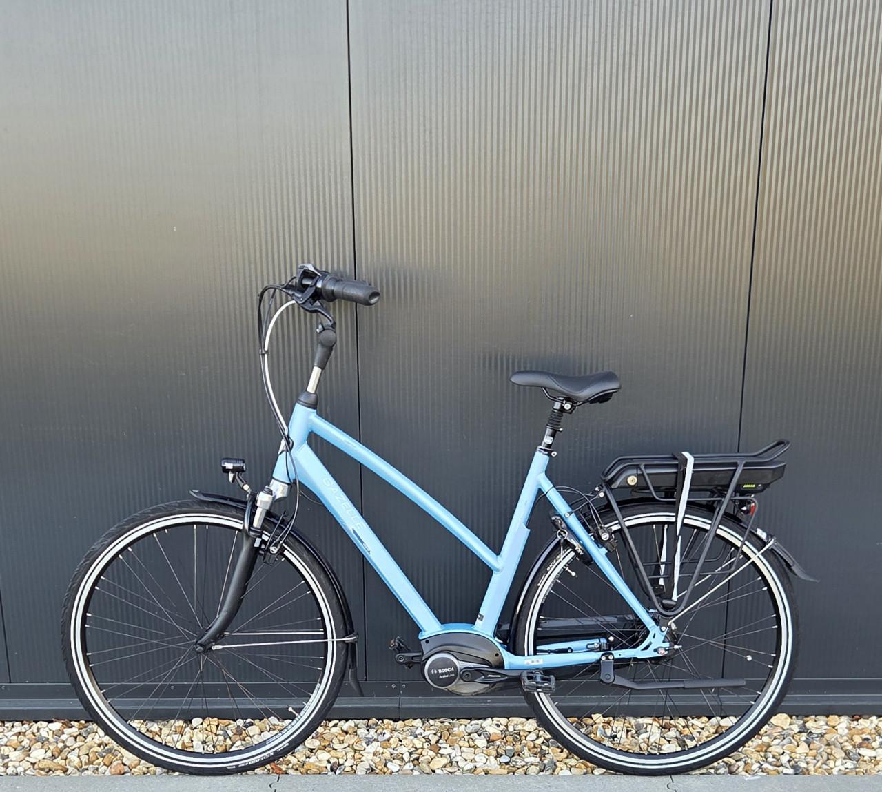 Zeer nette Gazelle Vento C7 HMB  Bosch Active Line  400Wh  57 cm
