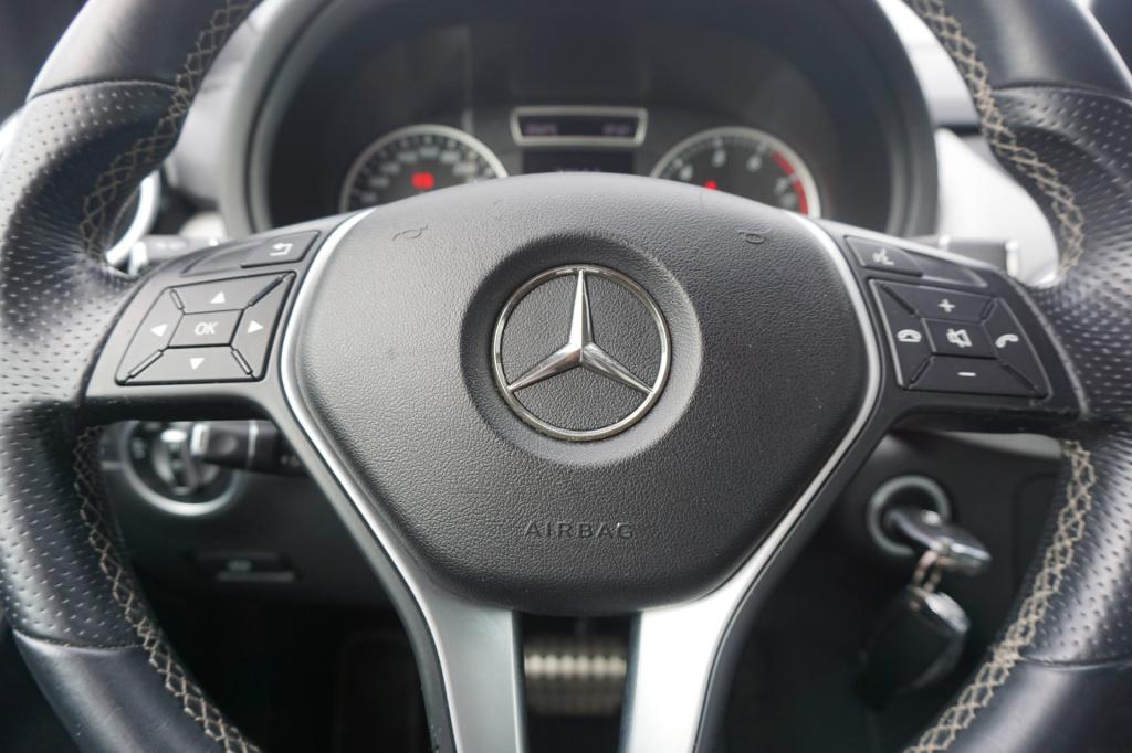 Mercedes-Benz B-Klasse 180 prestige automaat -airco / navi / cruise / pdc /