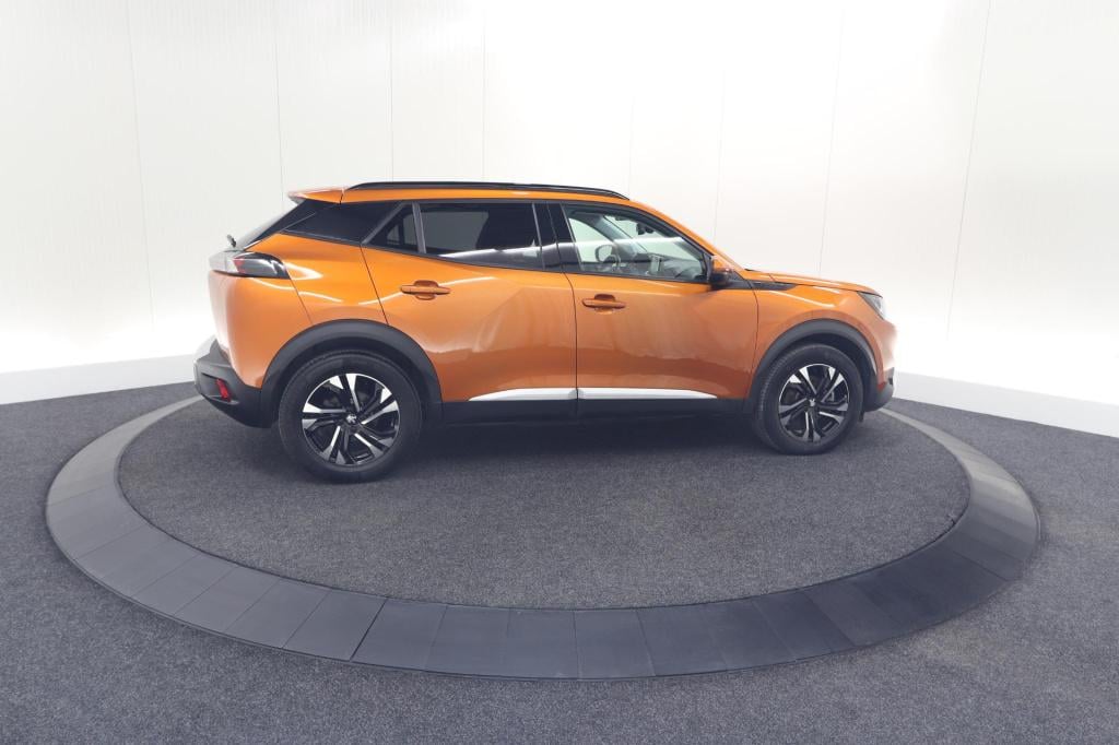 Peugeot E-2008 ev allure pack 50 kwh | 3 fase laadfunctie | parkeersensoren