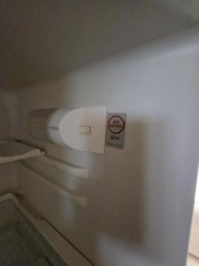 Koelkast Bosch met vriesgedeelte mag weg voor 80 euro ivm verhuis