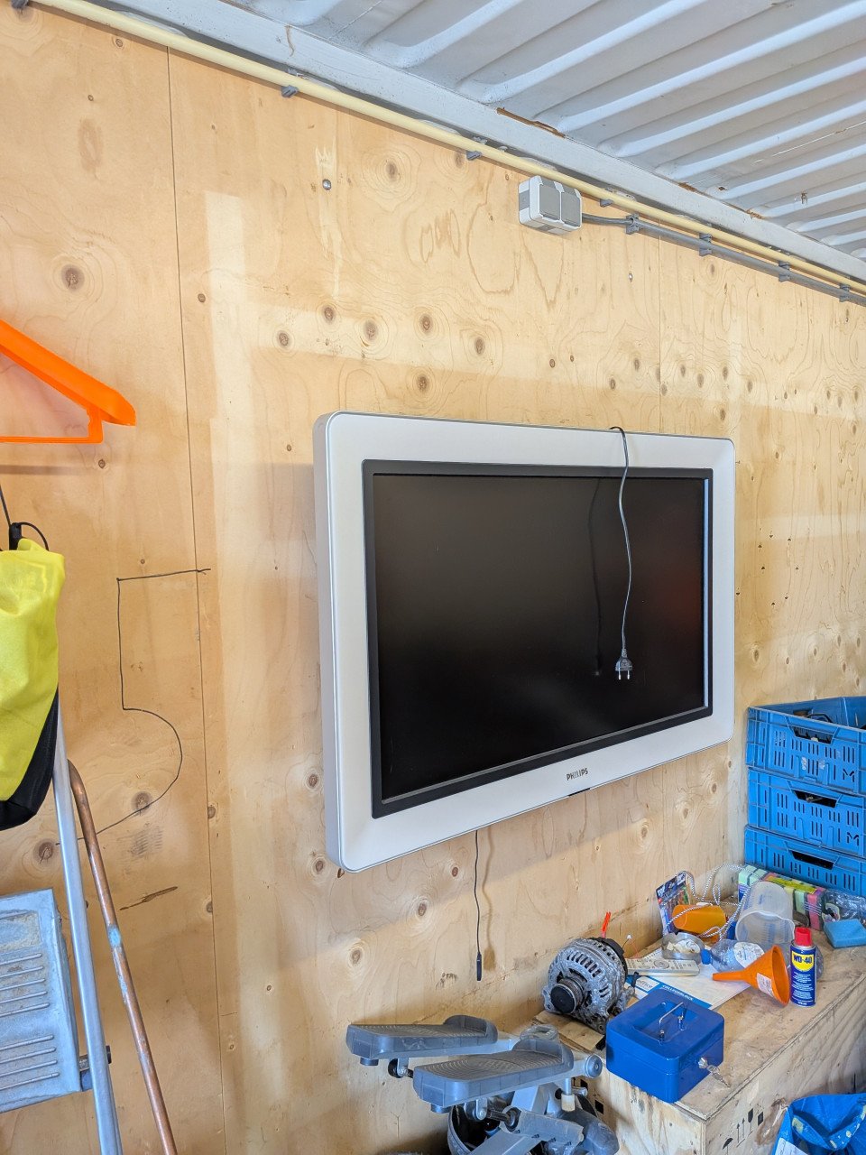Philips Ambilight TV met Chrome cast