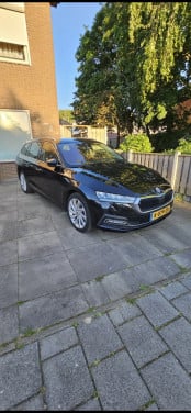 Mooie Skoda Octavia met kleine schade
