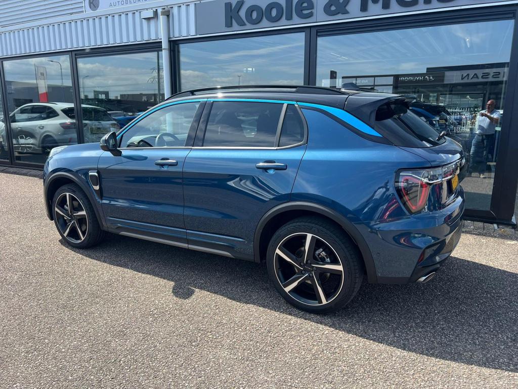 Lynk & Co 01 1.5 261pk phev 7dcth , panodak ,360gr camera , adaptive cc , c