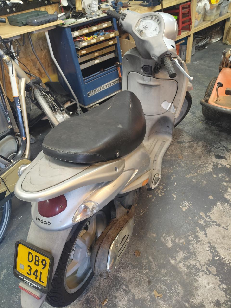 Vespa Piaggio €75
