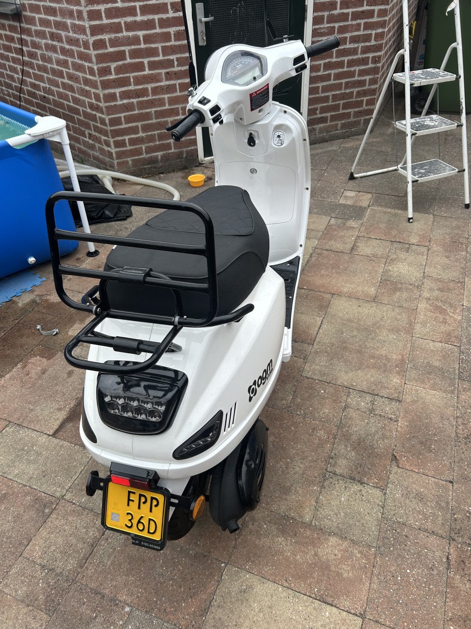 AGM VX50I Wit.