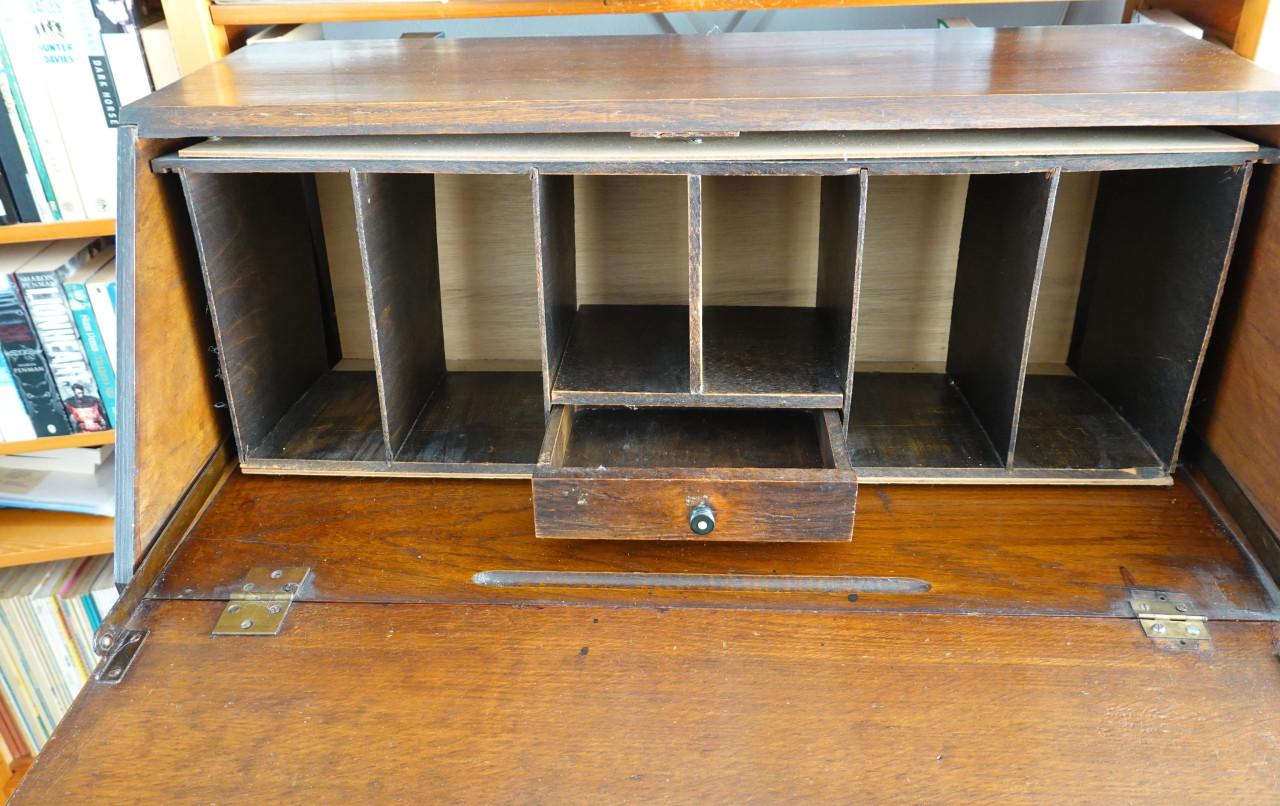 Secretaire