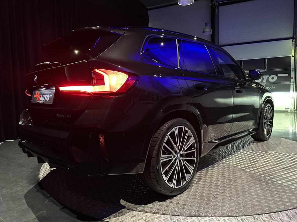 BMW X1 xdrive30e m-pakket *pano*hud*360camera*