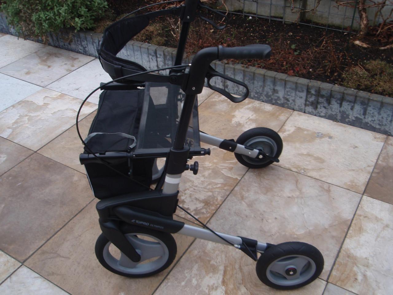 Zgan Topro OLympos  rollator met Softwielen zitje grote tas en rugleuning