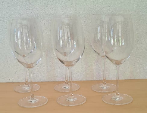 6 grote wijnglazen, 23½ cm hoog