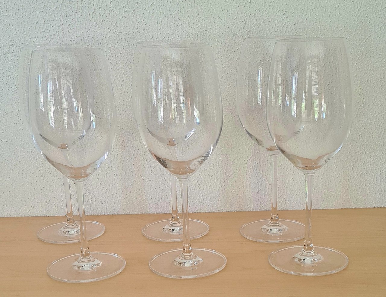 6 grote wijnglazen, 23½ cm hoog