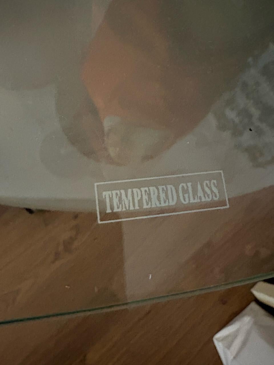 Verrijdbare salon/bijzettafel/nachtkastje van glas en RVS