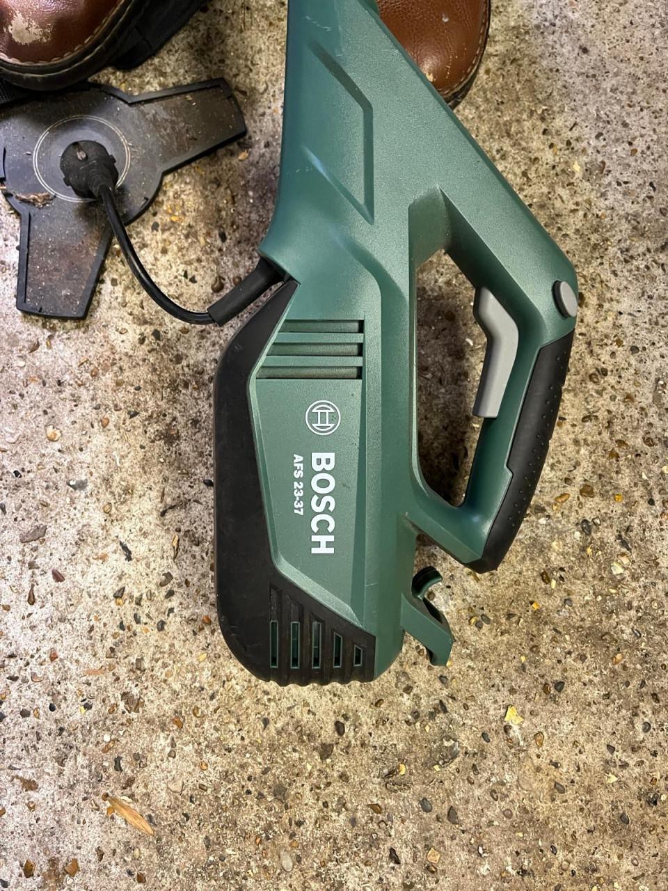 Bosch AFS 23-37 Bosmaaier Incl. mes, onkruidborstel, 6 messen en draad