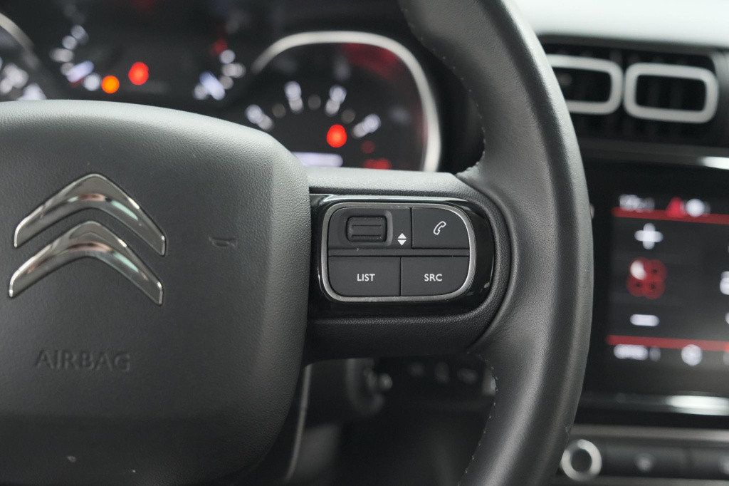 Citroen C3 Aircross puretech 110 shine | navigatie | parkeersensoren | clim