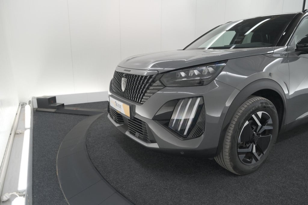 Peugeot 2008 puretech 130 eat8 gt | 360 camera | adaptieve cruise control |