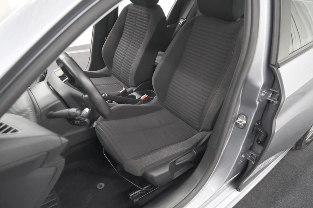 Peugeot 208 puretech 75 active pack | navigatie | parkeersensoren | apple c