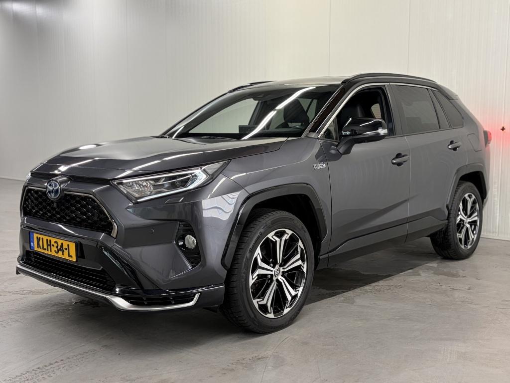 Toyota Rav4 2.5 plug-in hybrid awd executive bi-tone| 360camera| jbl| adap.