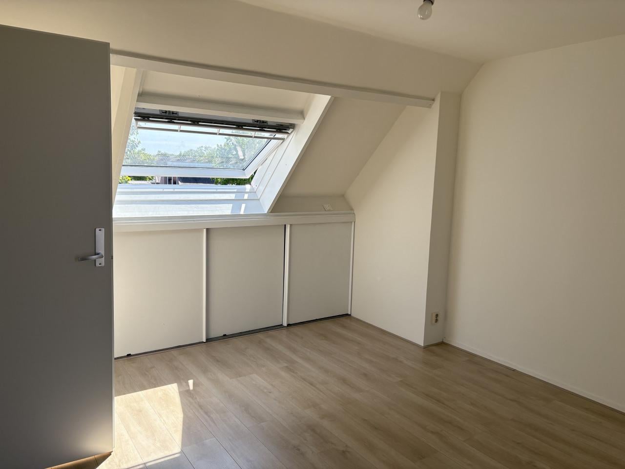 *GERESERVEERD* ruime woning in Vlissingen met 4 slaapkamers en zonnige tuin